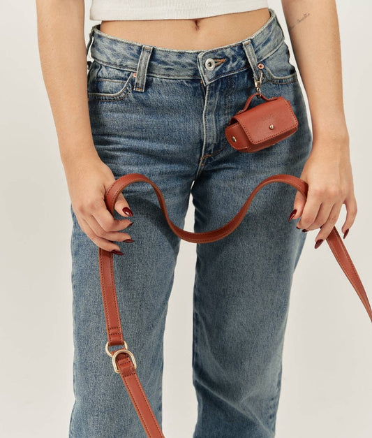 Porte-sac en cuir végétalien marron, Jala